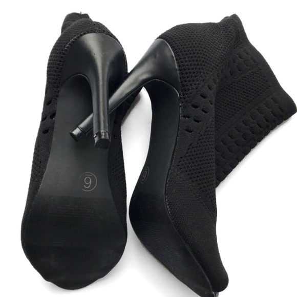 Wild Pair Drama Knit Peep Toe Sock Booties - Picture 4 of 8